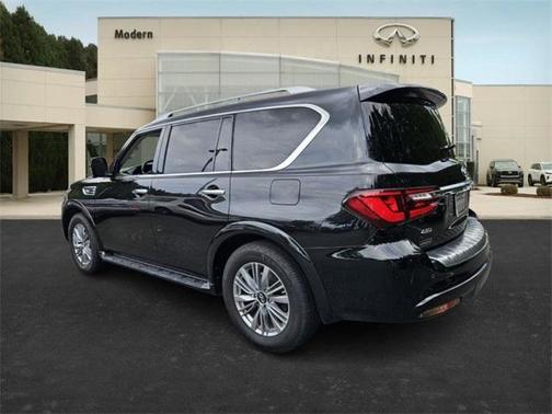 2021 INFINITI QX80 Luxe
