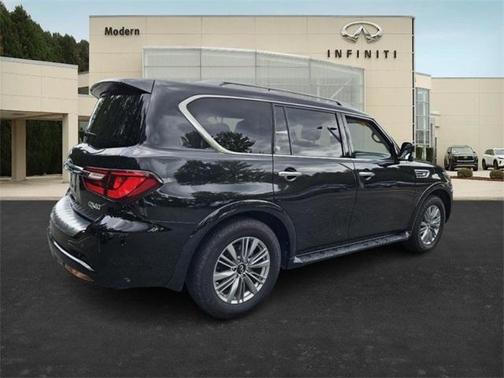 2021 INFINITI QX80 Luxe