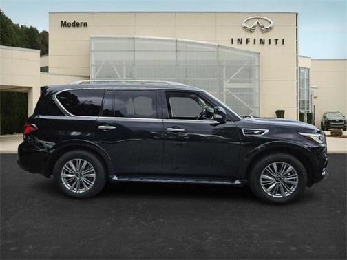 2021 INFINITI QX80 Luxe