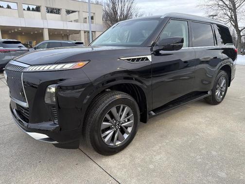 2026 INFINITI QX80 PURE