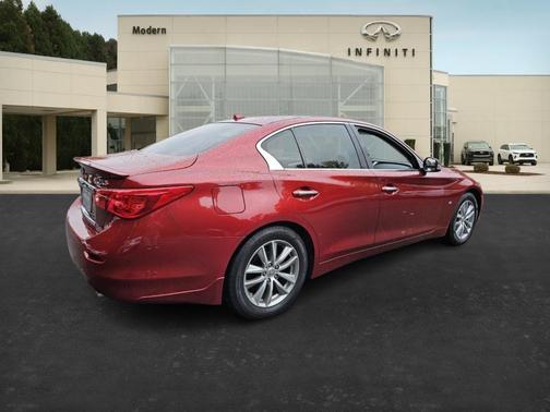 2014 INFINITI Q50 Premium