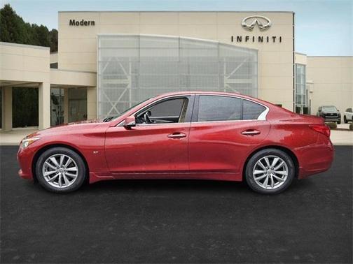 2014 INFINITI Q50 Premium
