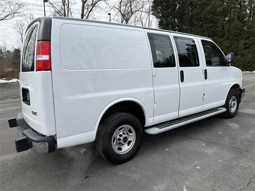 2024 GMC Savana 2500 Work Van