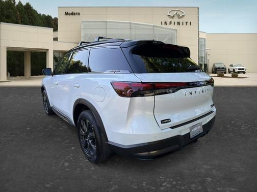 Rad Wht 2026 INFINITI QX60 AUTOGRAPH