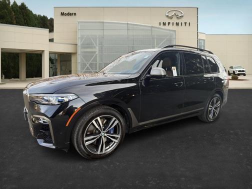 2020 BMW X7 M50i