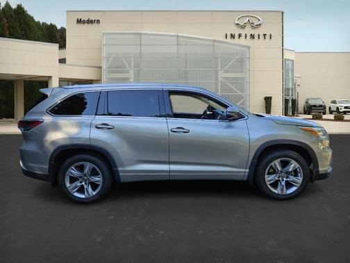 2016 Toyota Highlander Limited Platinum