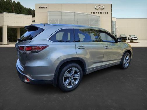 2016 Toyota Highlander Limited Platinum