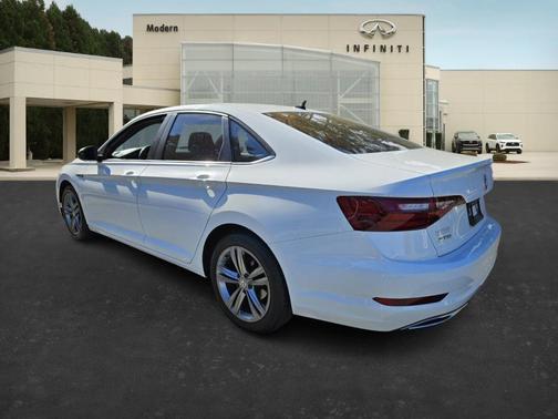 2021 Volkswagen Jetta 1.4T R-Line