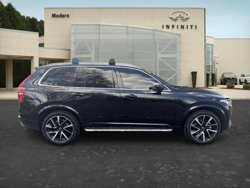 Black 2021 Volvo XC90 T6 Momentum 6 Passenger