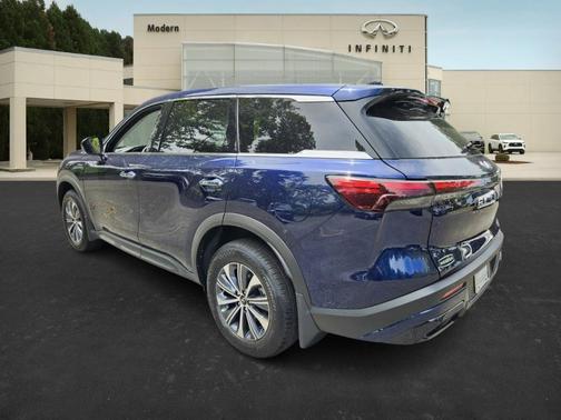 2025 INFINITI QX60 Pure