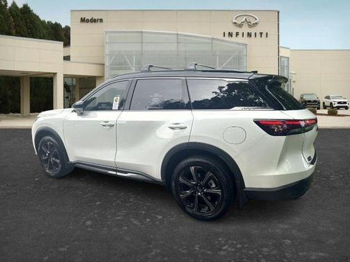 Rad Wht 2026 INFINITI QX60 AUTOGRAPH