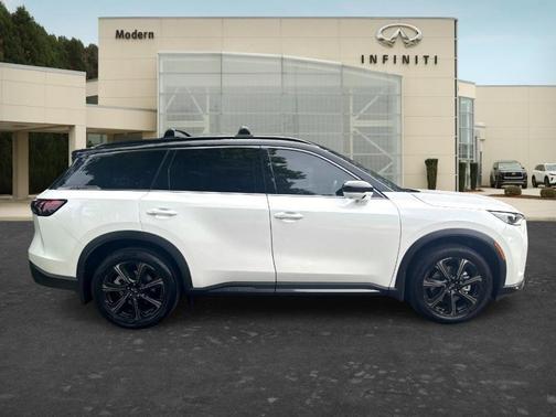 Rad Wht 2026 INFINITI QX60 AUTOGRAPH
