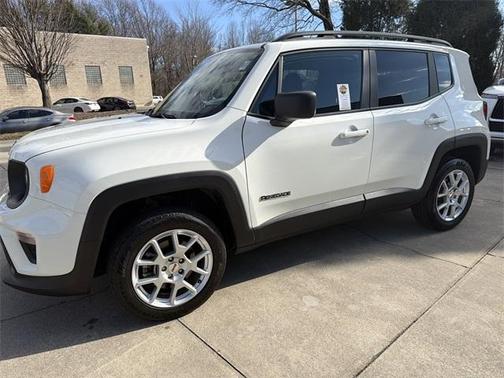 2023 Jeep Renegade Latitude