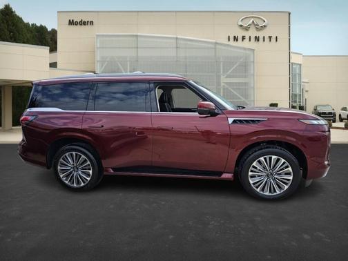2025 INFINITI QX80 SENSORY