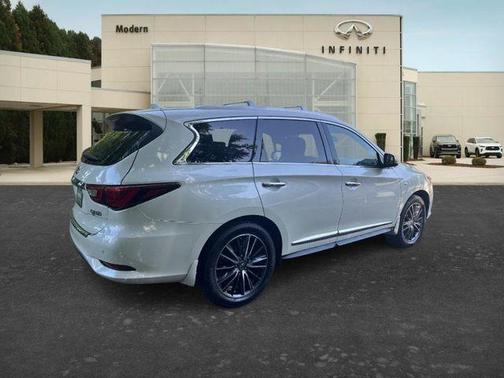 Majestic White 2016 INFINITI QX60 Base