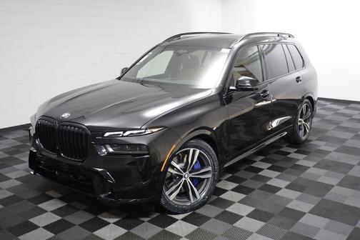 Black Sapphire Metallic 2027 BMW X7 xDrive40i