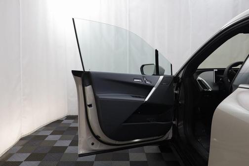2026 BMW iX xDrive60