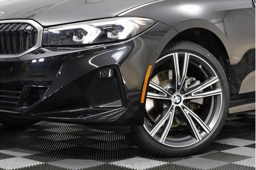 2024 BMW 330 i xDrive