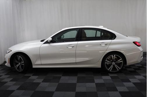 2023 BMW 330 xDrive