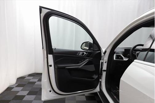 2025 BMW X5 PHEV xDrive50e