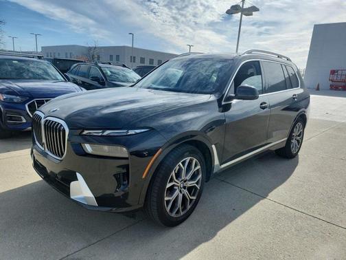 2023 BMW X7 xDrive40i