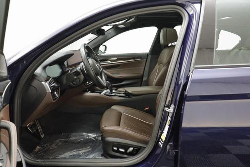 2022 BMW M550 i Xdrive