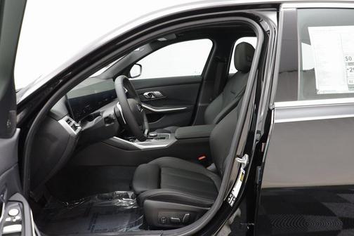 2026 BMW 330 i xDrive