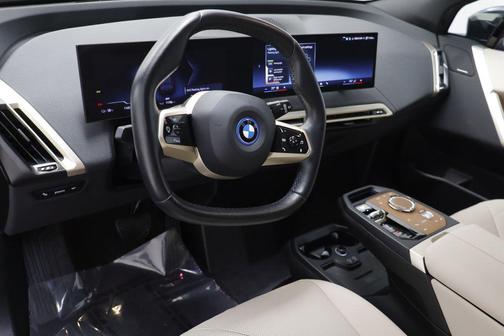 2024 BMW iX xDrive50