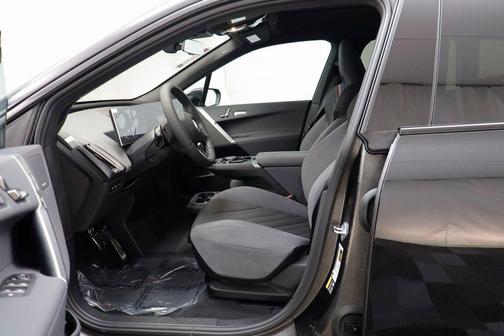 2026 BMW iX xDrive60