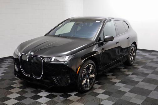 2026 BMW iX xDrive60