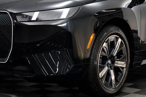 2026 BMW iX xDrive60