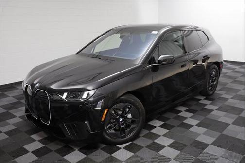 2026 BMW iX xDrive60