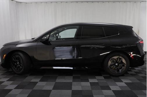 2026 BMW iX xDrive60