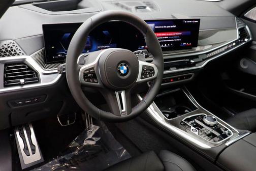 2026 BMW X5 M60i