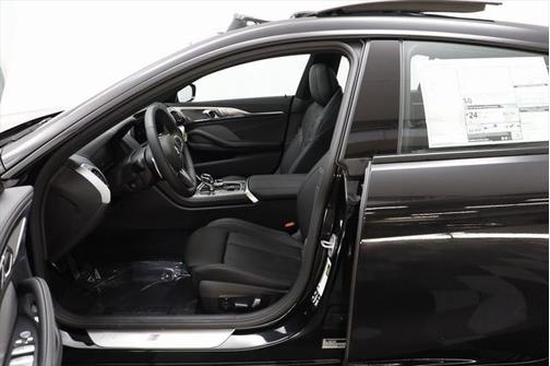 2025 BMW 840 i xDrive