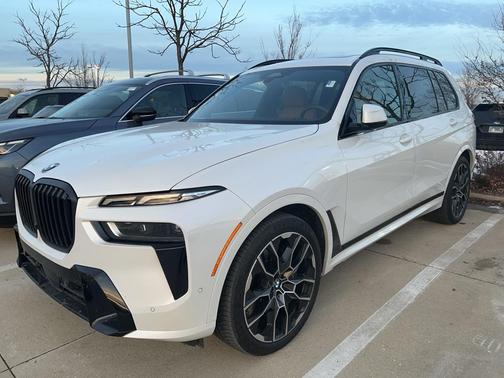 2023 BMW X7 xDrive40i