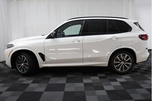 2025 BMW X5 M60i