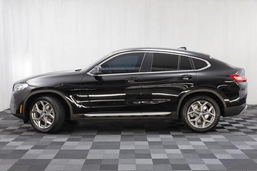 2023 BMW X4 xDrive30i
