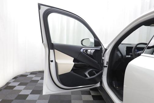 Mineral White Metallic 2026 BMW X3 30 xDrive