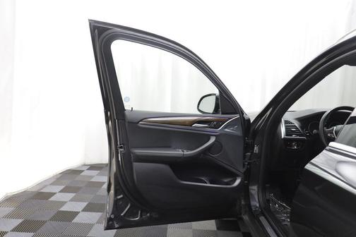 Dark Graphite Metallic 2021 BMW X3 xDrive30i