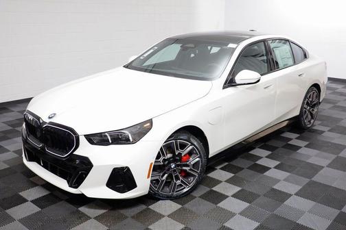 2026 BMW 550e xDrive