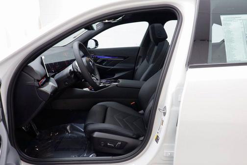 2026 BMW 550e xDrive