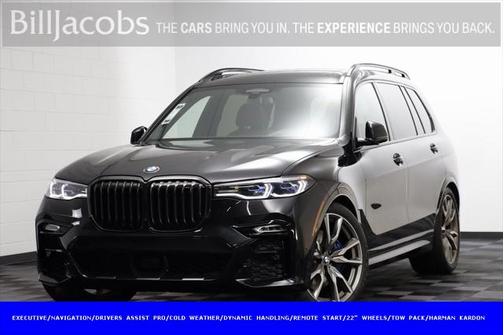 2022 BMW X7 M50i