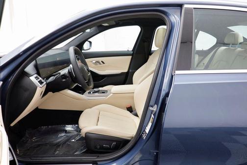 2025 BMW 330 xDrive