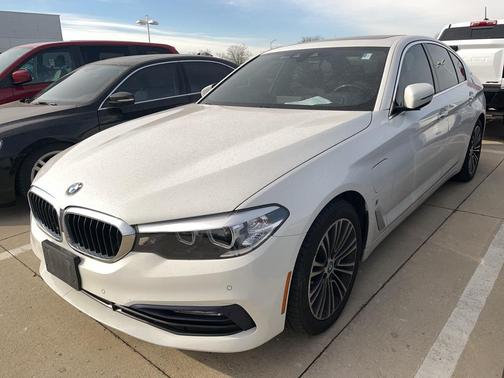 2018 BMW 530e xDrive iPerformance