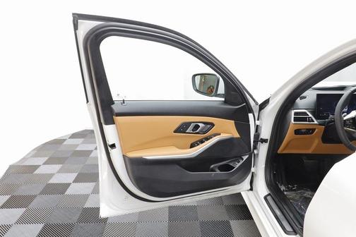 2025 BMW 330 xDrive