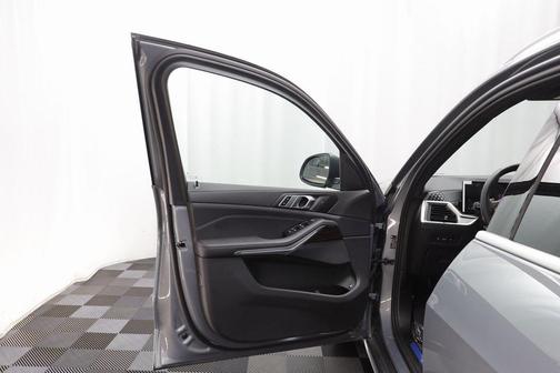2025 BMW X5 PHEV xDrive50e