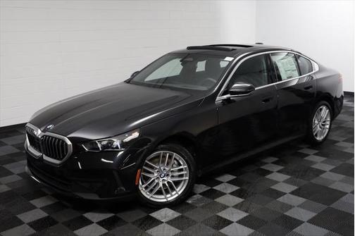 2025 BMW 530 i xDrive