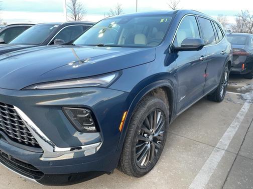 2025 Buick Enclave Avenir FWD