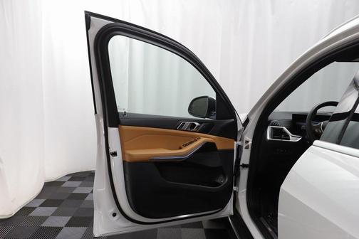 2025 BMW X5 PHEV xDrive50e